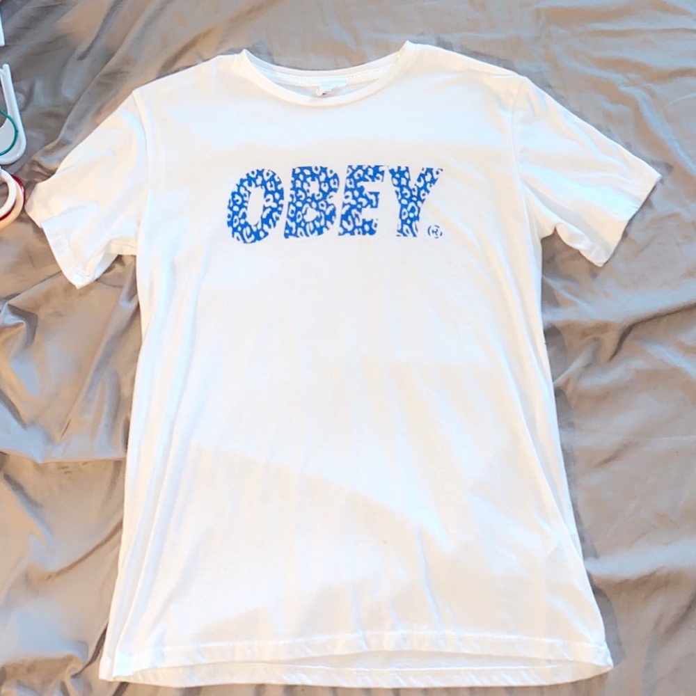 size small obey shirt